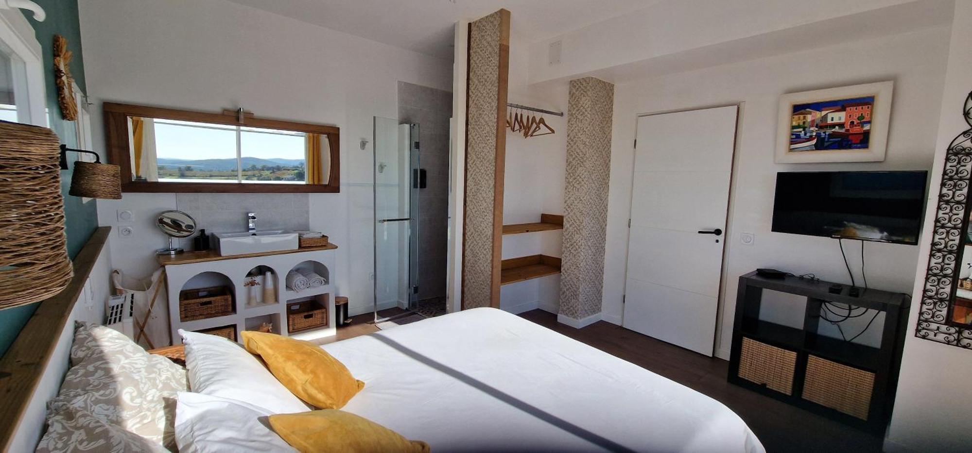 Reve D'Escapade Chambre Avec Vue Sublime Sur Les Cevennes Ardechoises Barjac  Esterno foto